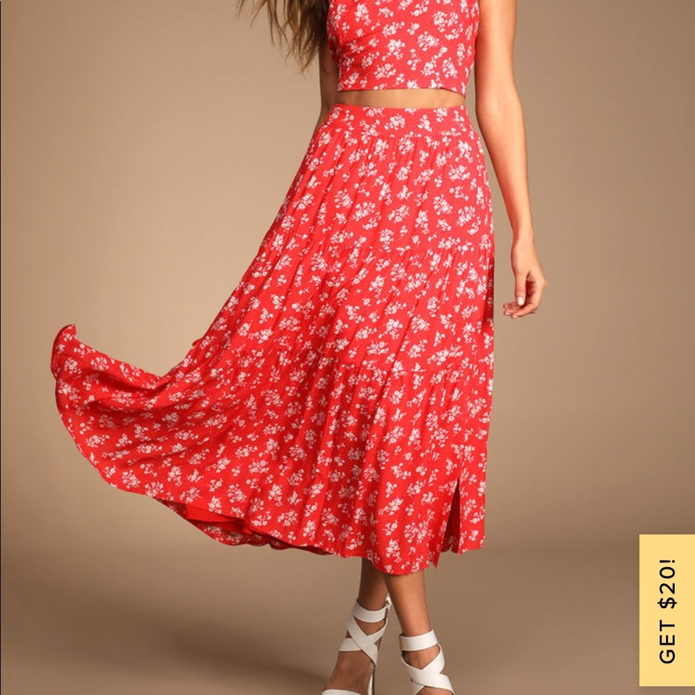 Seasonal Blooms Red Floral Print Tiered Midi Skirt - NEW, tags attached